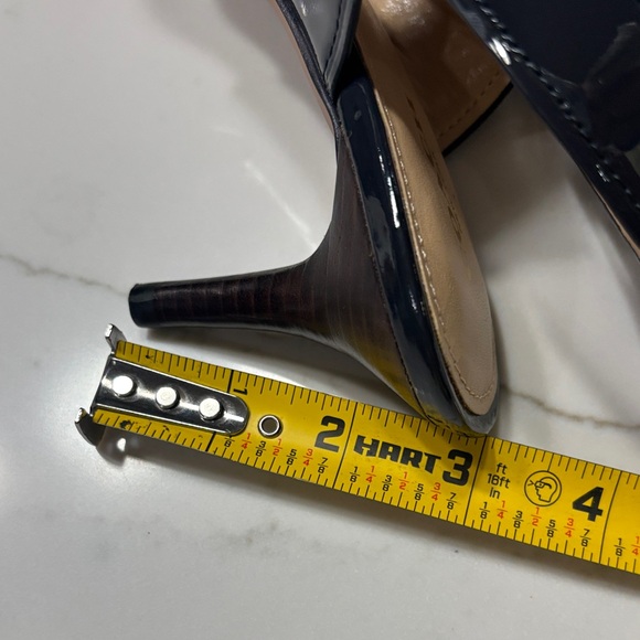 Coach Glossy Dark Blue/navy Heels with Gold Accent - Picture 12 of 16